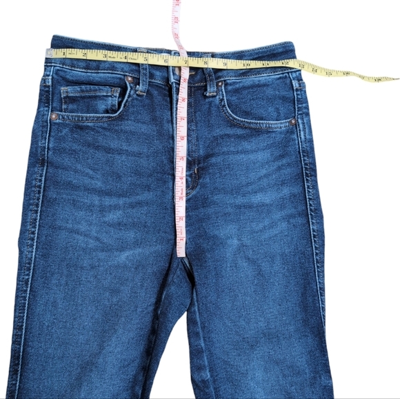 We the Free Dark Wash Skinny Jeans size 27 - Picture 3 of 6